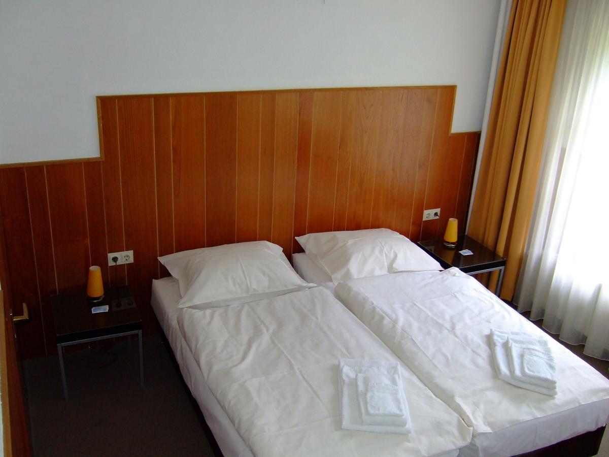 Hotel Musschenberg Beek-Ubbergen Habitación foto